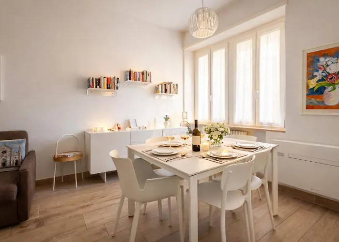 Ponte Vecchio Newly Restyled Flat, Walk Everywhere شقة