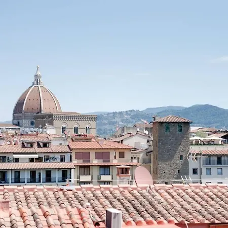 公寓 Ponte Vecchio Newly Restyled Flat, Walk Everywhere 佛罗伦萨