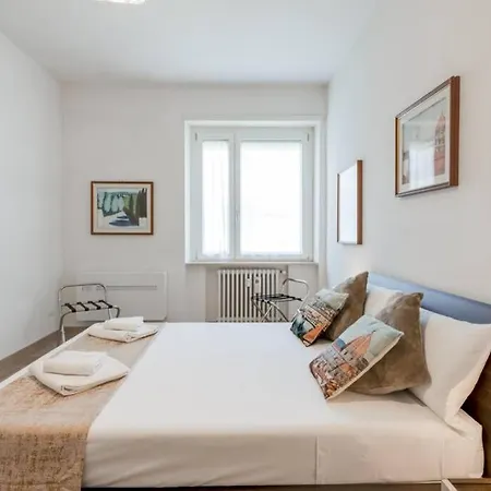 Ponte Vecchio Newly Restyled Flat, Walk Everywhere